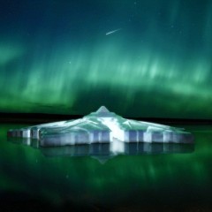 Hladan prijem i pogled na Auroru Borealis