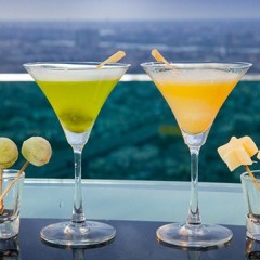 Hangovertini, Sky Bar