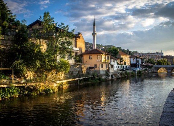 Sarajevo i Konjic – potraga za korenima
