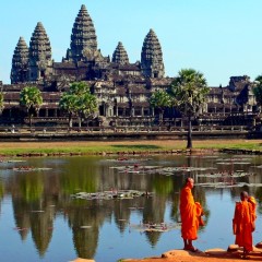 Ne pozirajte goli u Angkor Vatu