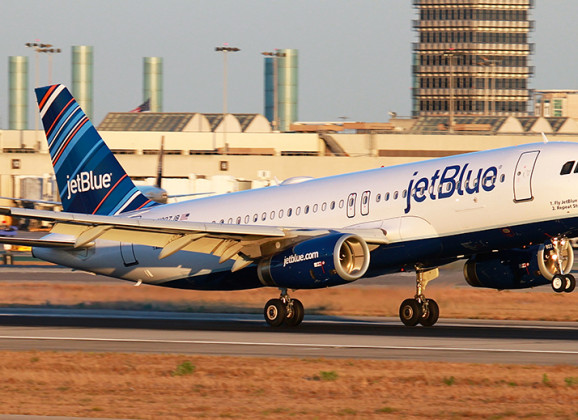 Bonton u avionu, II deo