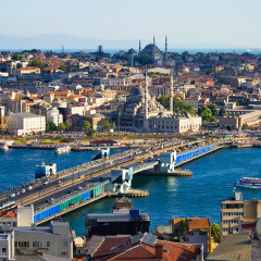 Od Konstantinopolja do Istanbula: Fotografije Bosfora od sredine 19. do 20. veka