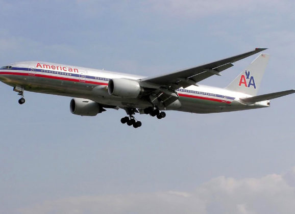 Preko 70.000 putnika American Airlines-a propustilo letove zbog redova