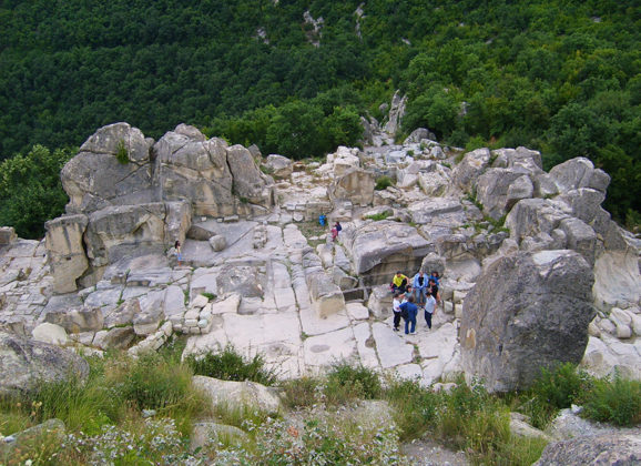 Bugarska privlači turiste vampirskim sahranama