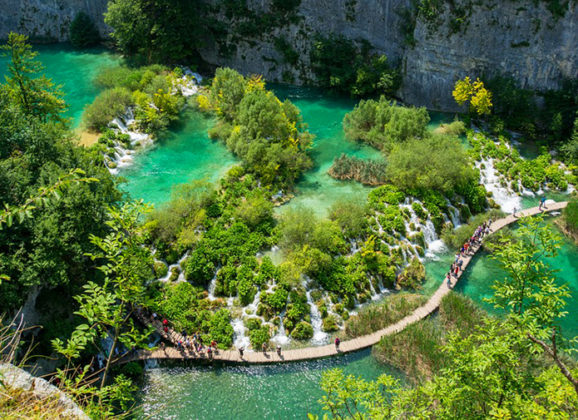 Plitvice preplavljenje ljubiteljima selfija