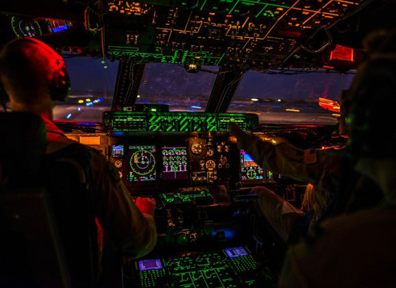 Pilot napao putnika kako bi odbranio stjuardesu
