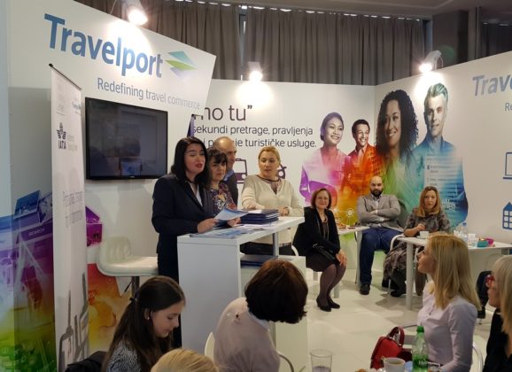 Dodela IATA diploma na Travelport štandu