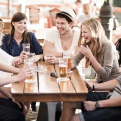 Male količine alkohola na putovanju su dobre za vas