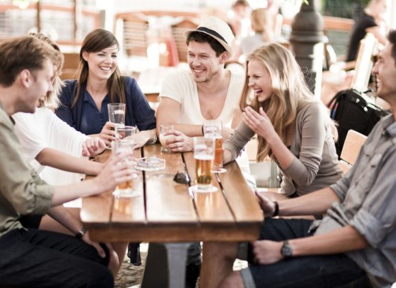 Male količine alkohola na putovanju su dobre za vas