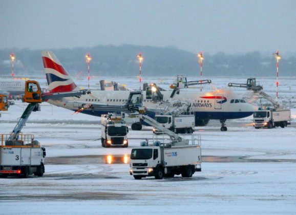 Prvo nevreme ove zime izazvalo haos u avio saobraćaju