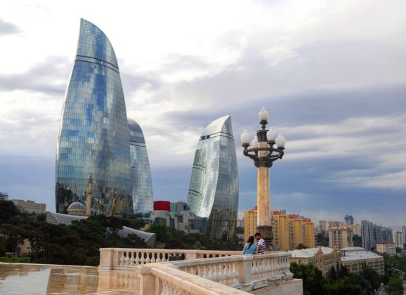 Baku, grad vetra u zemlji vatre