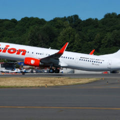 Zbog šale o bombi u avionu povređeno 10 putnika