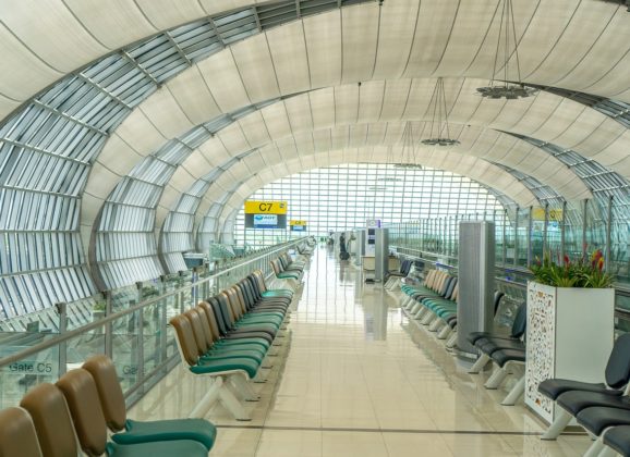 Bangkok udvostručuje aerodromske kapacitete