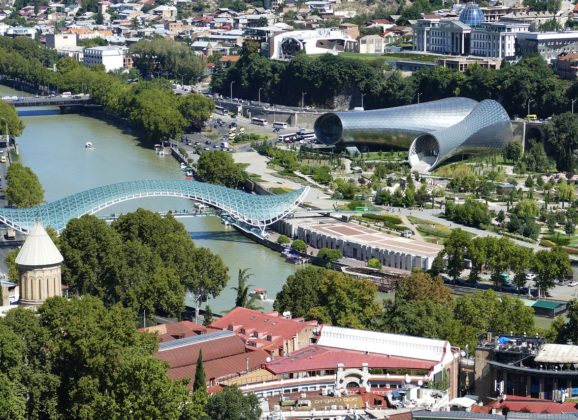 Kad padne noć na Tbilisi