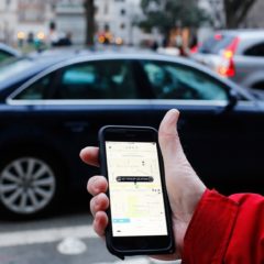 Zašto gradovi širom sveta zabranjuju rad Uberu?