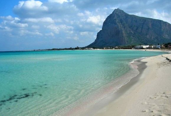 San Vito lo Copo je seoce u provinciji Trapani