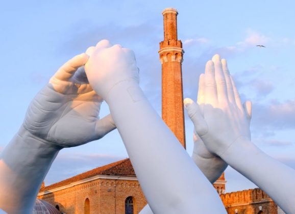 Velike ruke ponovo grle Veneciju