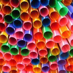 Da li hoteli uspevaju da smanje svoj plastični otpad