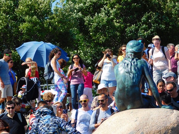 Popularne atrakcije izlžene su fenomenu prekomernog turizma