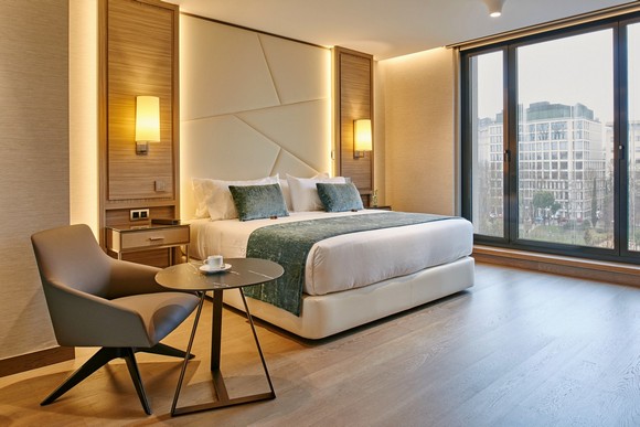 VP Plaza Espana Design Hotel - Foto D_Schaefer