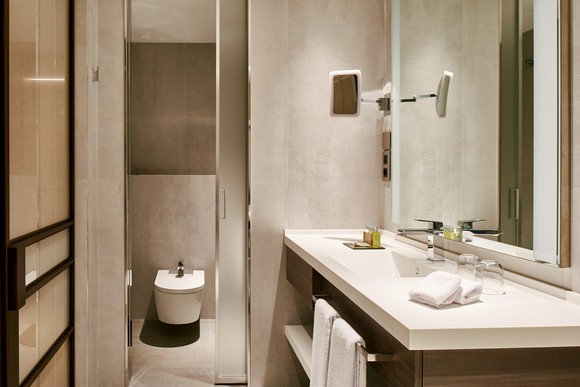 VP Plaza Espana Design Hotel