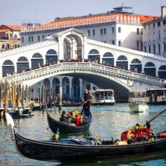 Turisti kažnjeni u Veneciji zbog kuvanja kafe na ulici