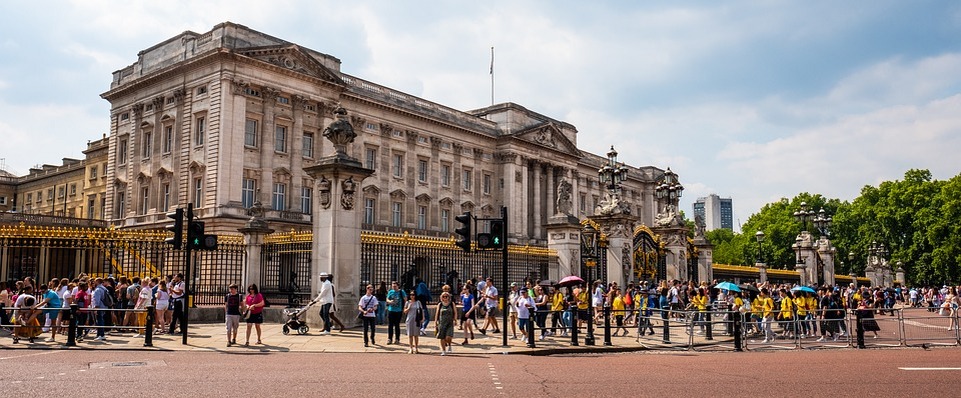 Bakingemska palata je jedna od najpopularnijih atrakcija Londona