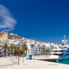 Ibica – divlje žurke, idilične plaže i bogato nasleđe