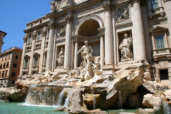 Fontana Di Trevi je jedan od simbola Rim