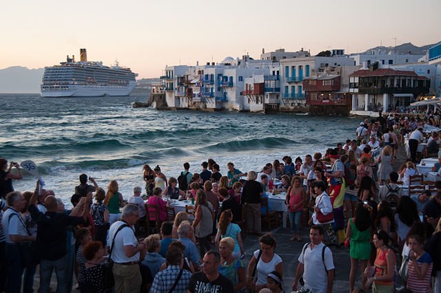 U izveštaju koji je ETOA nedavno objavila na temu fenomena sve češćeg uvođenja turističkih taksi širom Evrope, navodi se da su takse uvedene na 125 destinacije u više od 26 zemalja