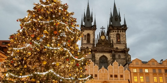 Praški božićni marketi su otvoreni svakog dana od 30.novembra do 06. januara, pa i na Badnje veče, Božić i za Novu godinu