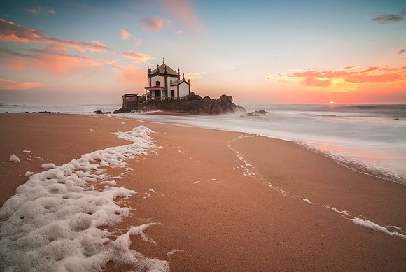 ko ste u žurbi i samo želite da se nabrzinu rashladite, posetite Matosinhos, blizu parka Parque de Cidade, ali ako ste spremni na kratko putovanje, zaputite se do obližnjeg gradića Miramar