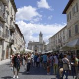 Ovaj istorijski renesansni grad se nalazi u centralnoj Italiji i predstavlja raj za ljubitelje arhitekture
