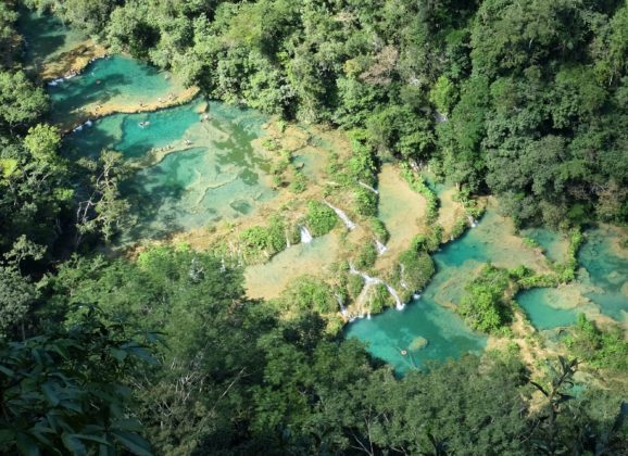 Semuc Champey – najlepši prirodni bazen na svetu