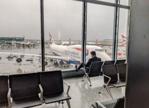 Tri velike avio-kompanije pokrenule tužbu protiv britanske vlade zbog politike karantina