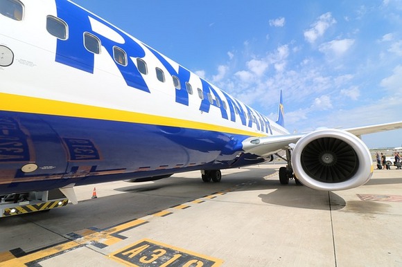 Letenje avionom će nas verovatno koštati mnogo više - što zbog cene karte, što zbog skupih dodatnih usluga i sadržaja