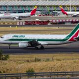 Alitalia ne leti do marta 2021