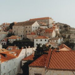 Destinacije koje su postale kultne zahvaljujući serijama i spotovima