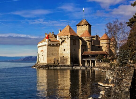 Chillon Castle – srednjovekovni zamak Švajcarske o kom su pisali velikani književnosti