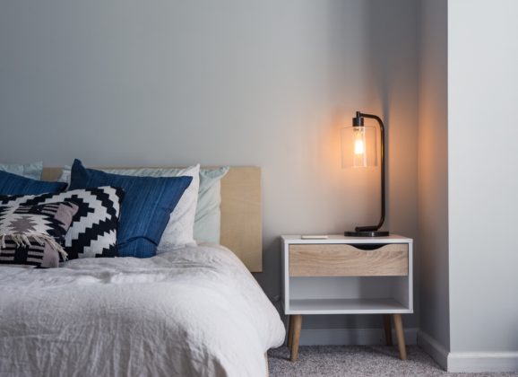 Da li je u redu da sada dajete negativne ocene Airbnb smeštaju?