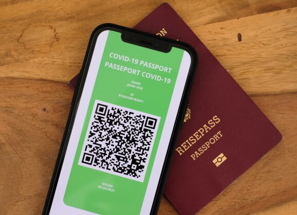 Pasoš o vakcinaciji podelio EU – tema o kojoj se intenzivno priča u Briselu