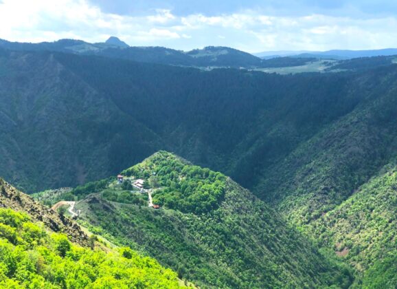 Manastiri Uvac i Dubrava – duhovni centri Zlatibora