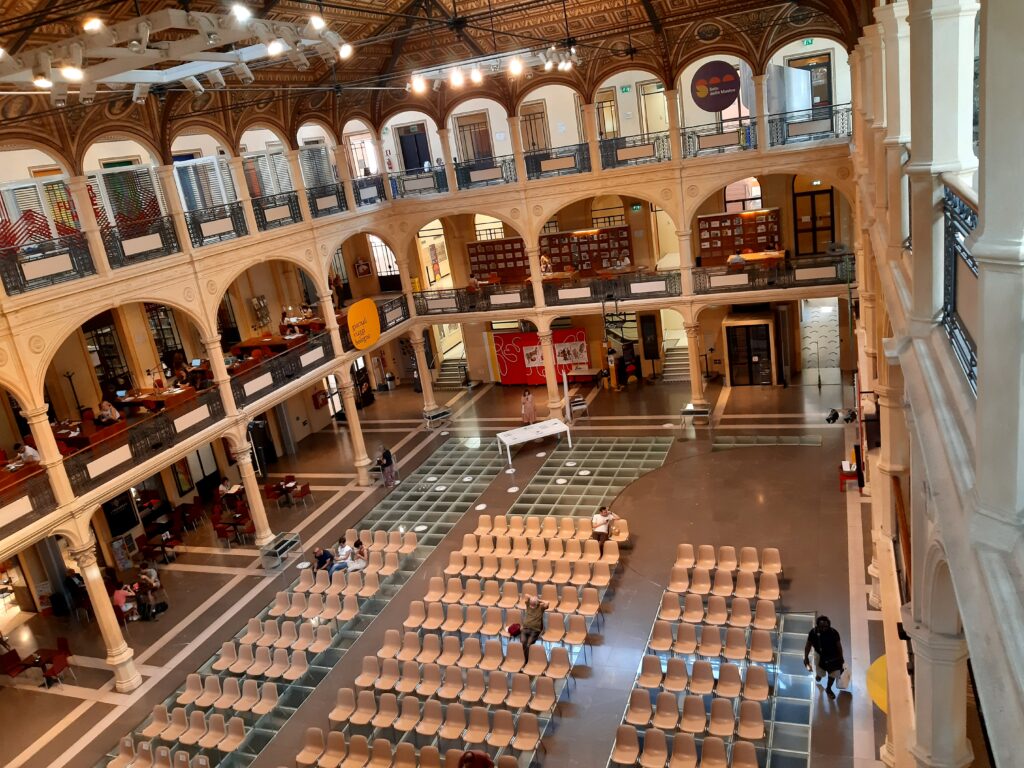 Bolonja Sala Borsa