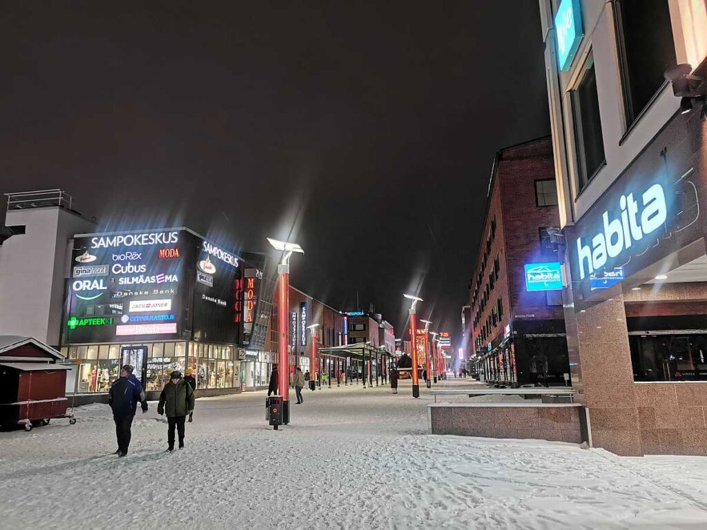 Laponija - Rovaniemi noću