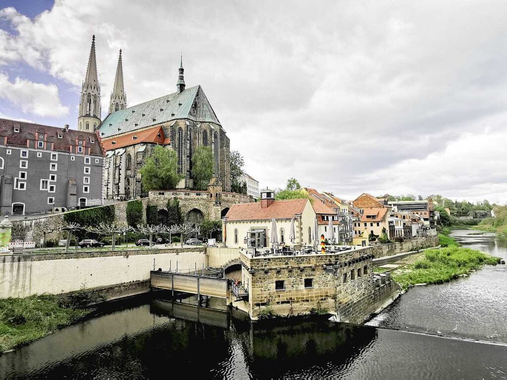 Župna crkva Sv. Petra i Pavla