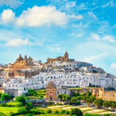 Tri dana na štikli Italije