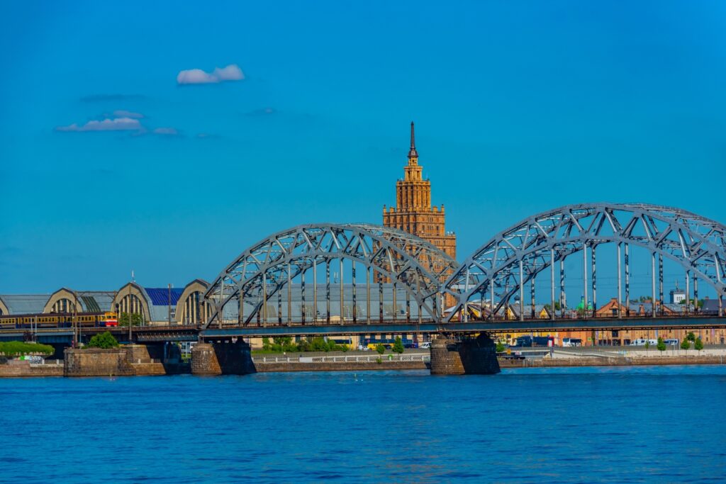Riga - akademija nauka sa reke